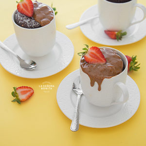 Mug Cake de Chocolate con Dulce de Leche/ Sagrario Matos